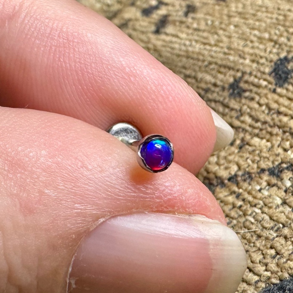 Opalized gemstone 16g stud.